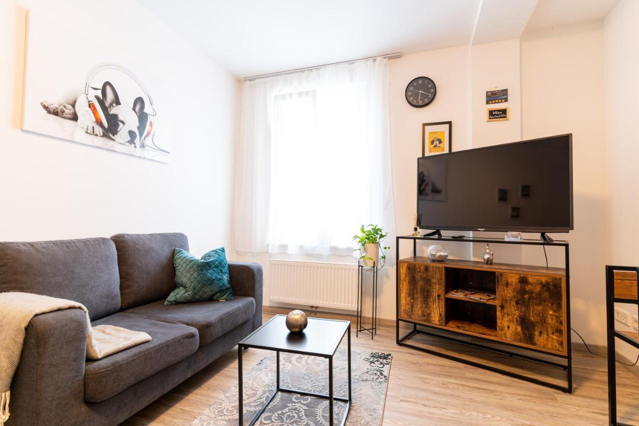 Tagblatts 2-Zimmer Business Apartment Тутлинген Екстериор снимка