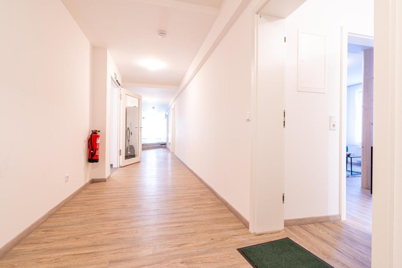 Tagblatts 2-Zimmer Business Apartment Тутлинген Екстериор снимка